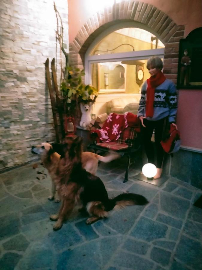 B&B Casa Dell'Orso Lurisia Buitenkant foto