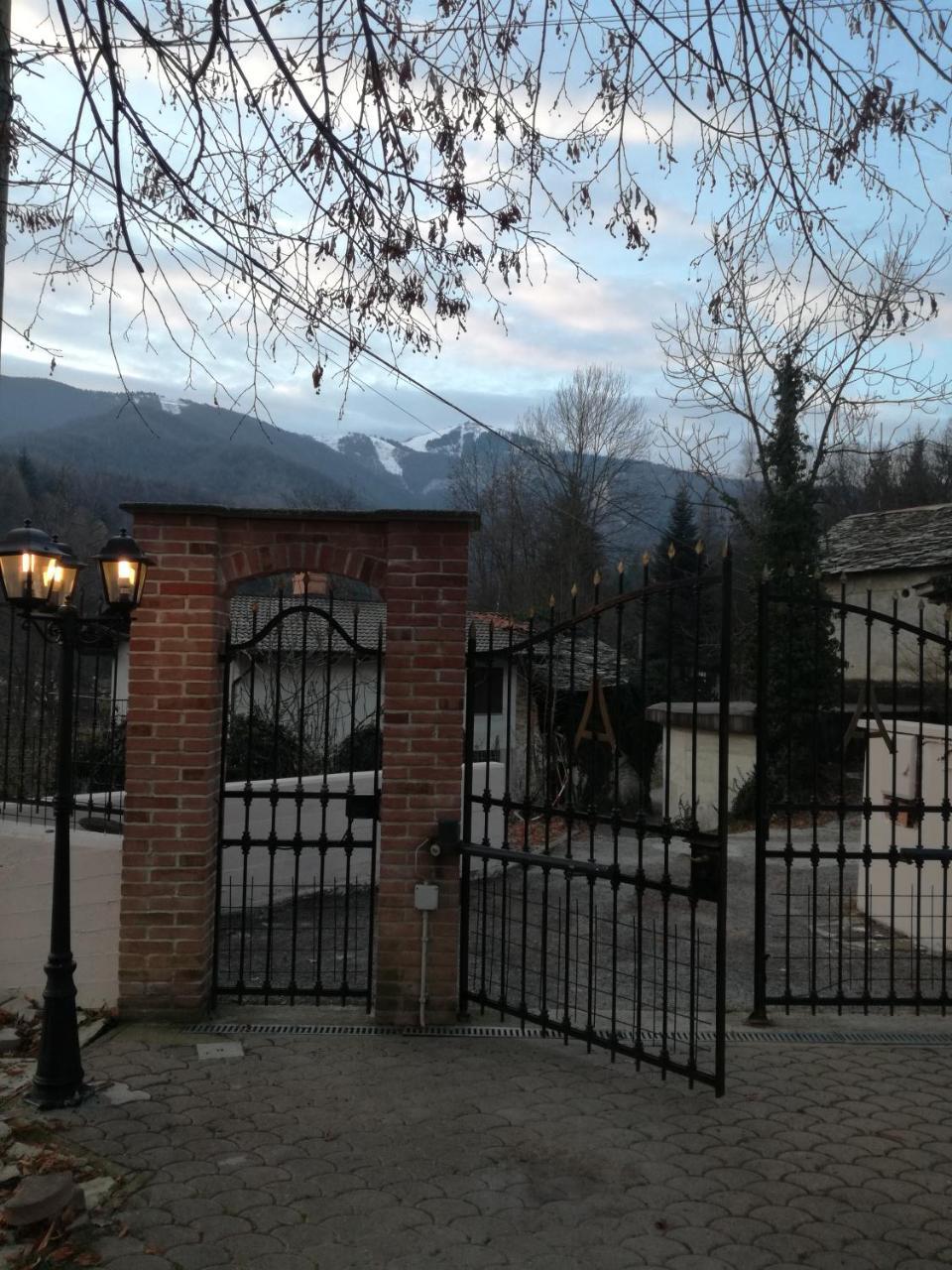B&B Casa Dell'Orso Lurisia Buitenkant foto